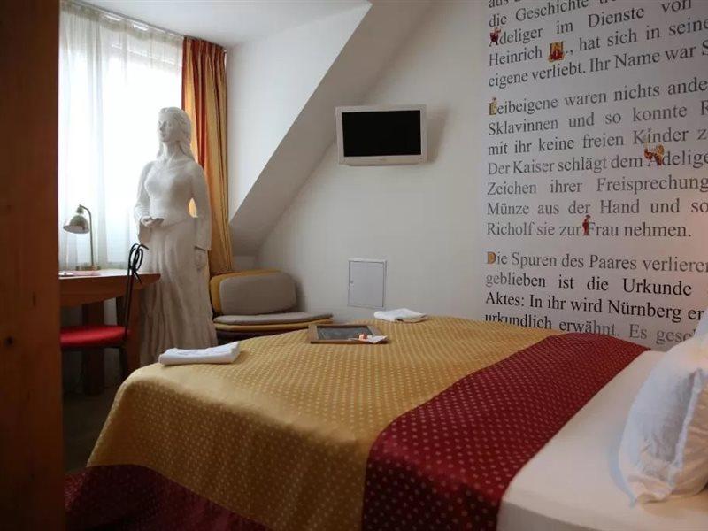 Drei Raben Hotel 4*